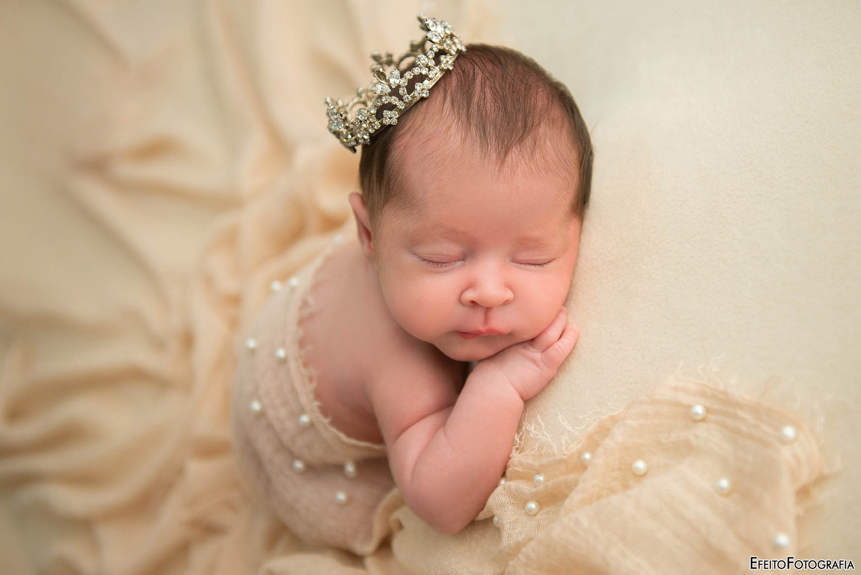 Emanuelly NEWBORN Regiane (110).jpg