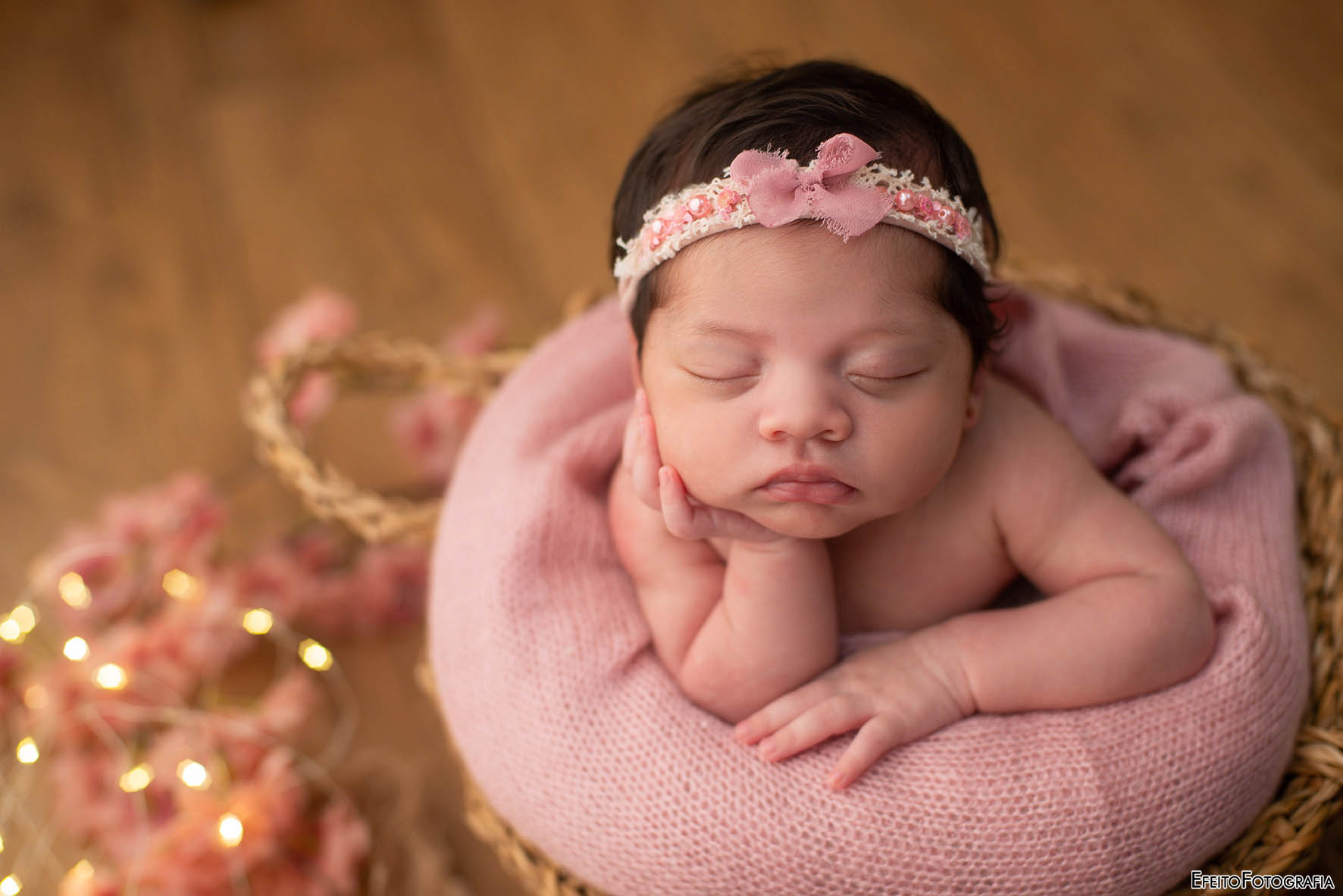 Liz NEWBORN Nicole 77463 (120).jpg
